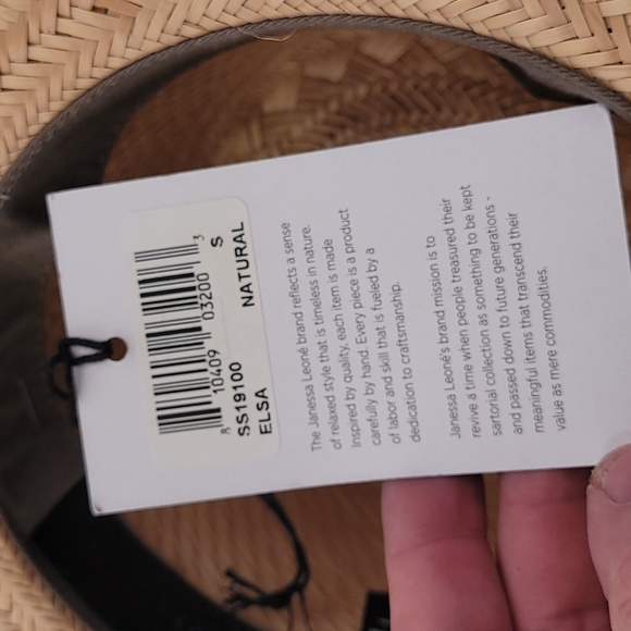 JANESSA LEONE Elsa Natural Womens Small Straw Boater Hat NEW‎ - Picture 9 of 12